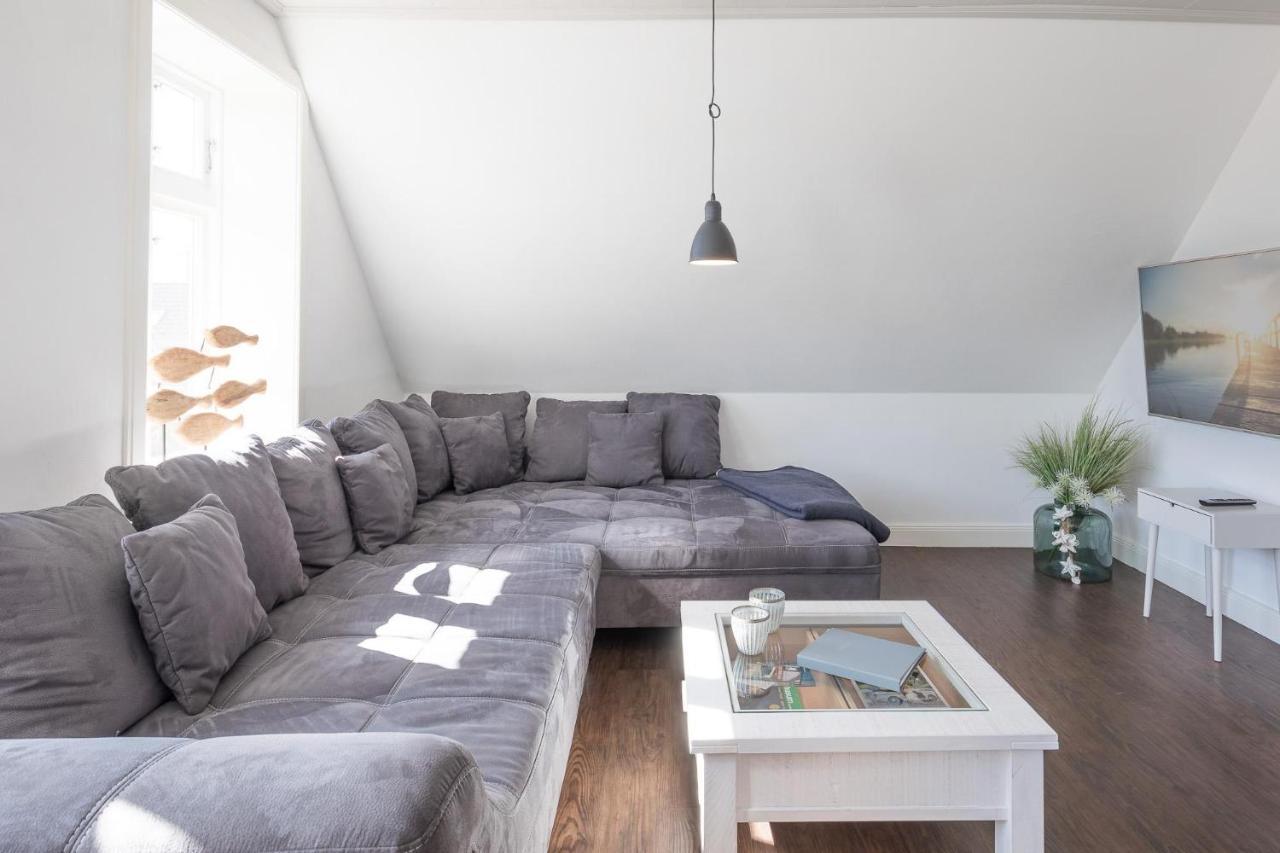 Apartmenthaus Theodor Storm - Unter Sternen Husum  Exterior foto