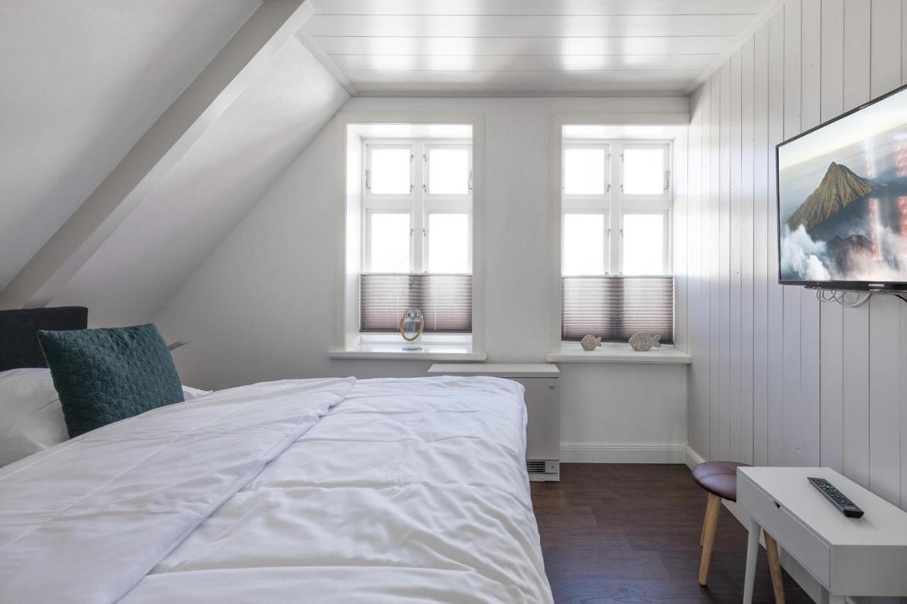 Apartmenthaus Theodor Storm - Unter Sternen Husum  Exterior foto